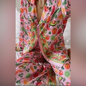 Show me your mumu I Love Queso pj set in size medium